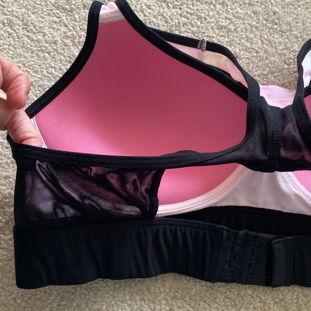 Pink by VS size large ultimate push up workout bra - Picture 6 of 9